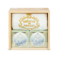 Wooden Box Set - 2 Eucalyptus Soaps (200gr) and Face Towel